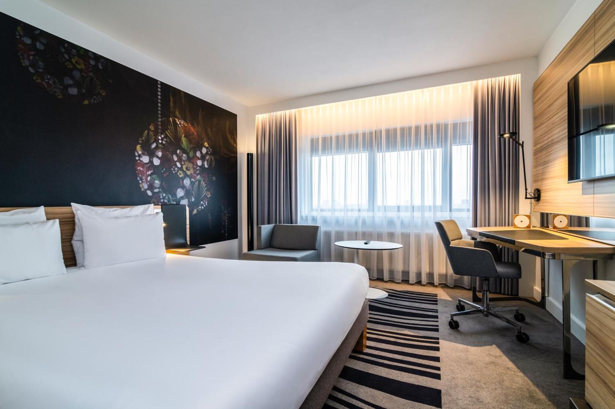 Executive Queen Room