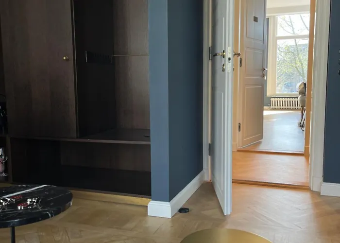 Hôtel-boutique: Spinoza Suites